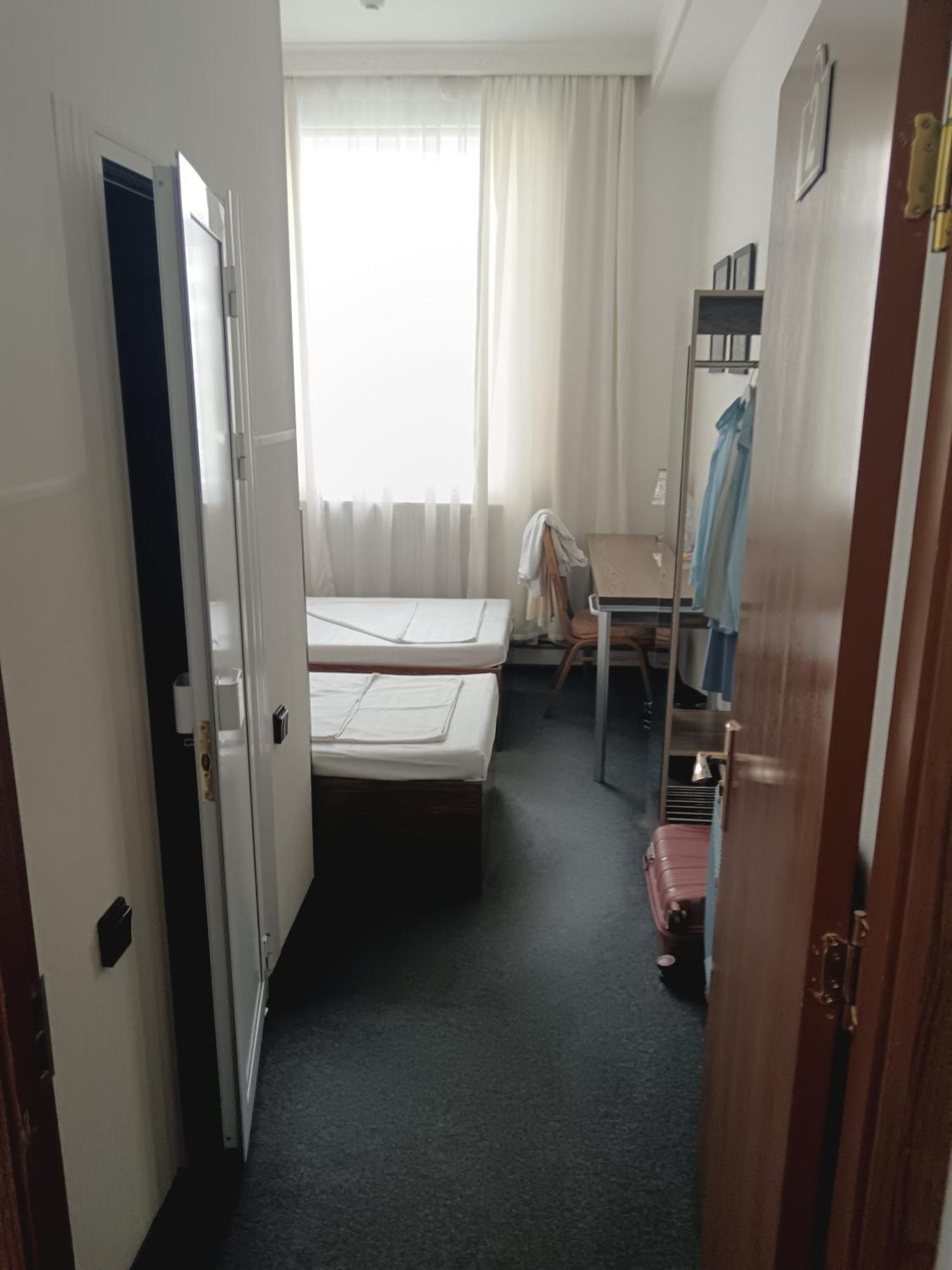 Sakura Inn Fergana Kültér fotó